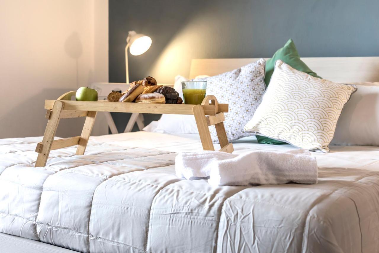 Homey Experience - Navy Sea View Apartments Ольбия Экстерьер фото